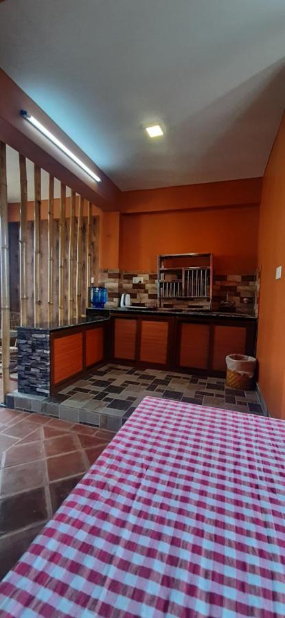 Looniva Guest House Lalitpur Dış mekan fotoğraf