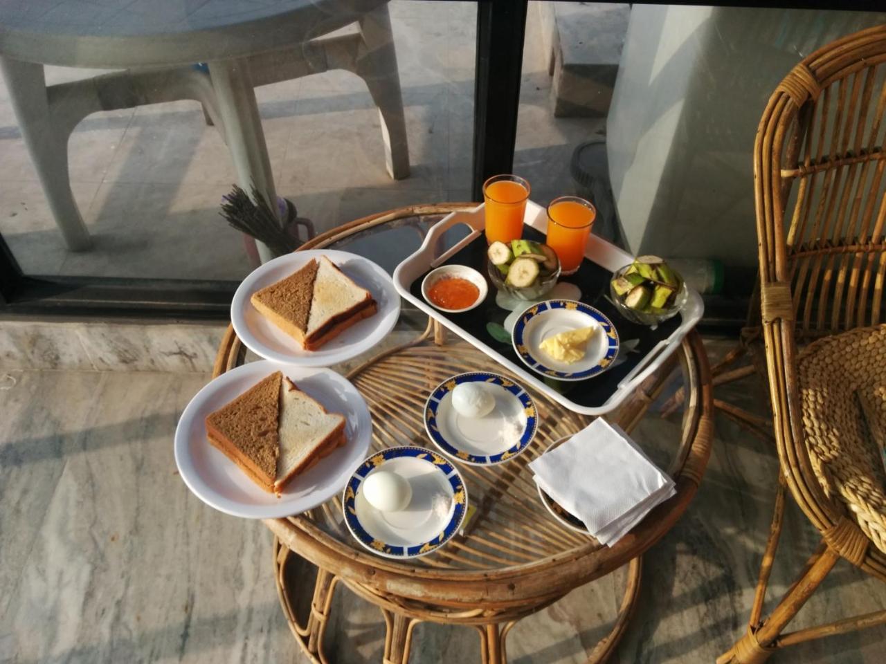 Looniva Guest House Lalitpur Dış mekan fotoğraf